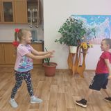 Провели физкультминутку "Две подружки".