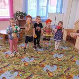совершенствование способности к проявлению волевых усилий и слухоречевой памяти.